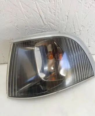 Volvo S40, V40 Front indicator light 30854653 30862523 30865998