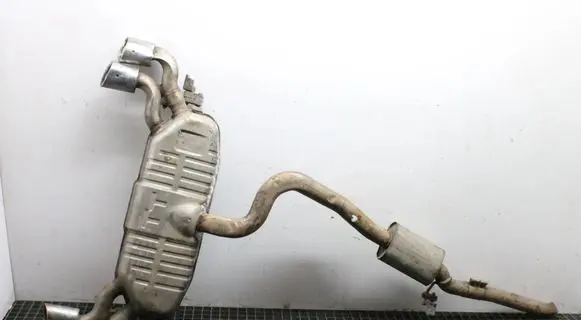 Audi TT TTS RS Mk3 8S Muffler/silencer 8S0253611F 8S0253411A