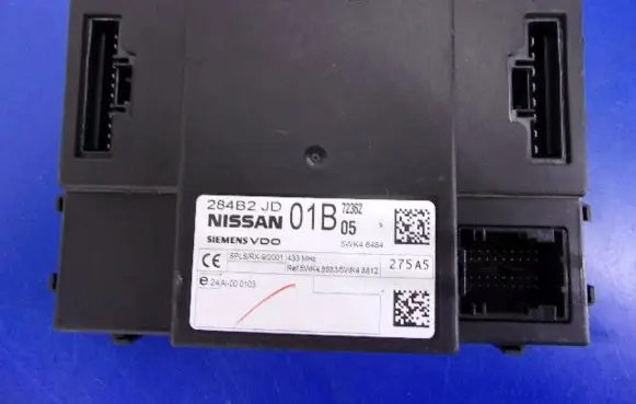 Nissan X-Trail T30 Comfort/convenience module 284B2JD01B