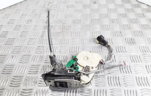 KIA Sorento Front door lock 031029