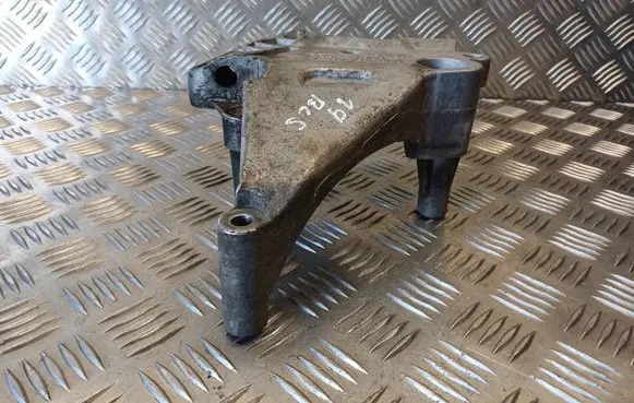 Skoda Roomster (5J) Engine mounting bracket 03G199207G