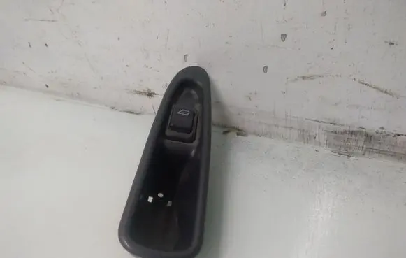 Volvo S40, V40 Electric window control switch 03458228