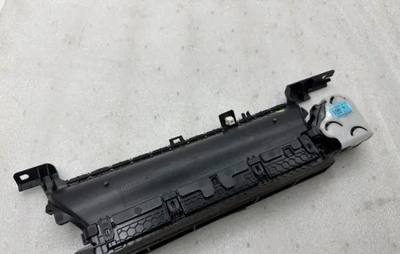 Dashboard side air vent grill/cover trim