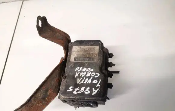 Toyota Corolla Verso AR10 ABS Pump 0265231484 44540-0f010-a