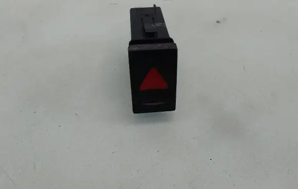 Volkswagen PASSAT B5.5 Hazard light switch 3B0953235C