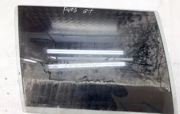 Peugeot 406 Rear door window glass