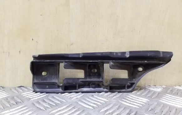 Volkswagen Jetta V Front bumper mounting bracket 1K0807183
