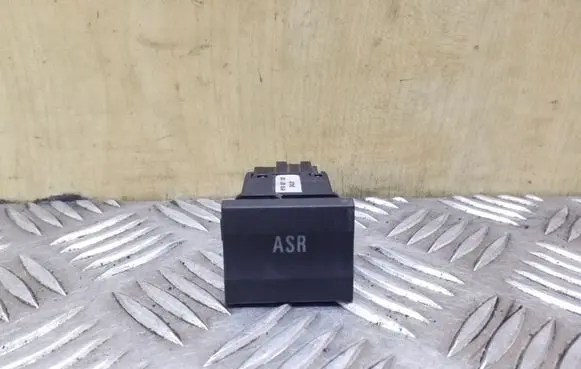 Skoda Fabia Mk1 (6Y) ESP (stability program) switch 6Y0927133