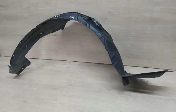 Toyota Corolla E140 E150 Front arch 