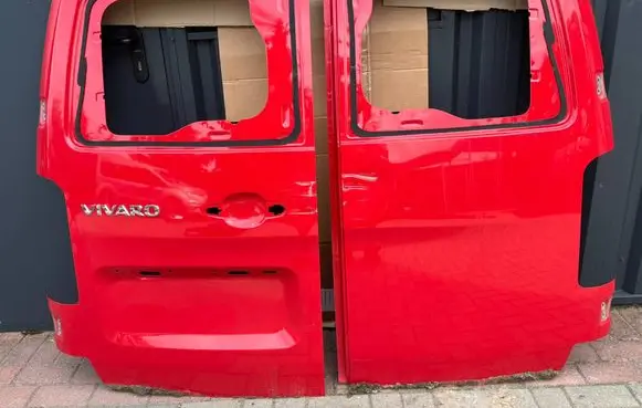 Opel Vivaro Back/rear loading door 