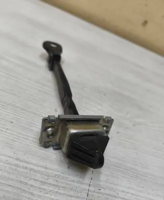 Mazda 3 III Rear door check strap stopper K3605
