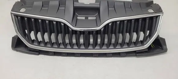 Skoda Fabia Mk3 (NJ) Front bumper upper radiator grill 6V0853653