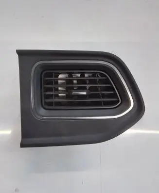 Renault Master III Dashboard air vent grill cover trim 687505442R