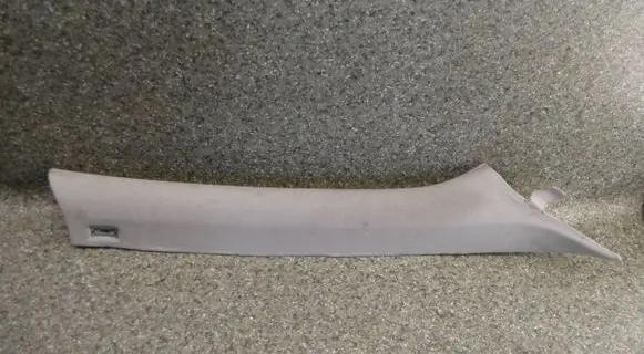 BMW 5 E39 (A) pillar trim 8227592