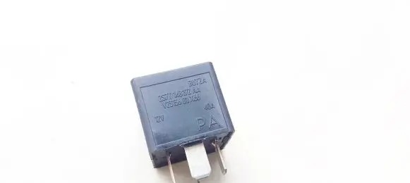 Ford Focus Other relay 2s7t14b192aa v23136b1x66