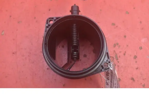 Jaguar XE Mass air flow meter G4D3-12B579-AA