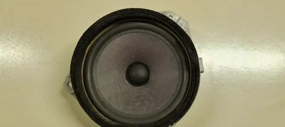 Subaru Outback Front door speaker 86301AG010 EAS16P638AL3 3723C