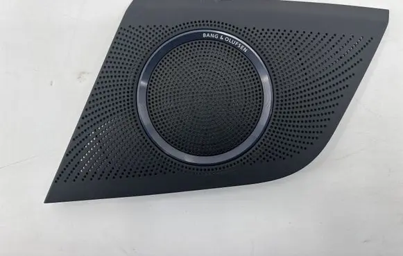 Audi A5 8T 8F Side speaker trim/cover 8T0857227A
