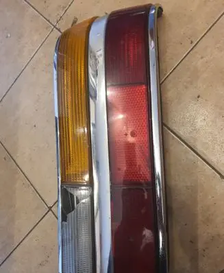 BMW 5 E28 Rear/tail lights 53321R6
