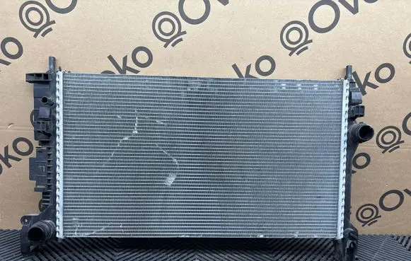Volvo XC90 Coolant radiator FCC7A