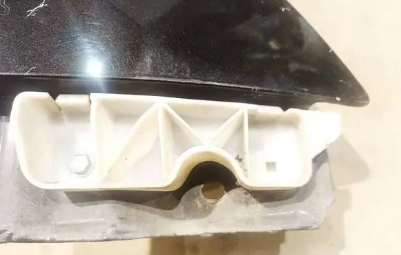 Nissan Qashqai+2 Front bumper mounting bracket 