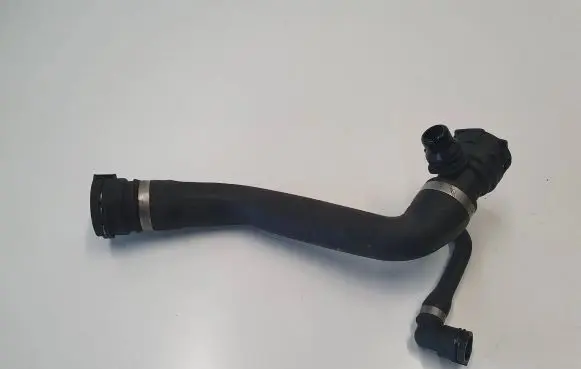 BMW 1 E82 E88 Engine coolant pipe/hose 7796869