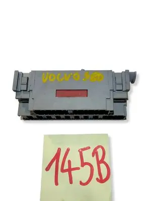 Volvo S80 Fuse module 8622520