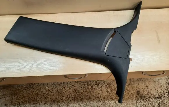 Land Rover Evoque I (B) pillar trim (bottom) BJ32243A53AF