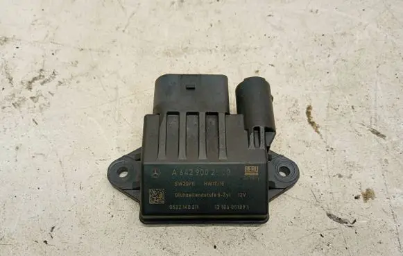 Mercedes-Benz GL X166 Glow plug pre-heat relay A6429002600 0522140211