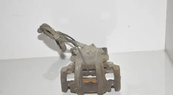 BMW 3 F30 F35 F31 Front brake caliper 6850649 34116850649