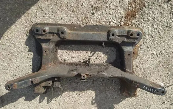 Citroen Berlingo Front subframe