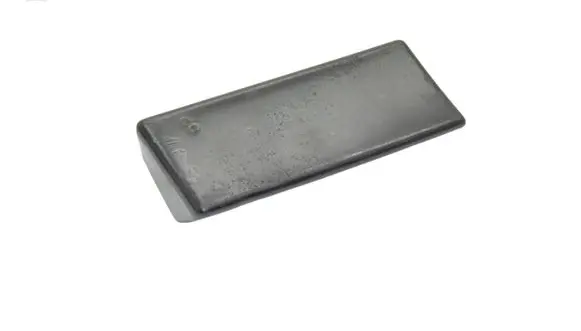 Rear fender molding trim