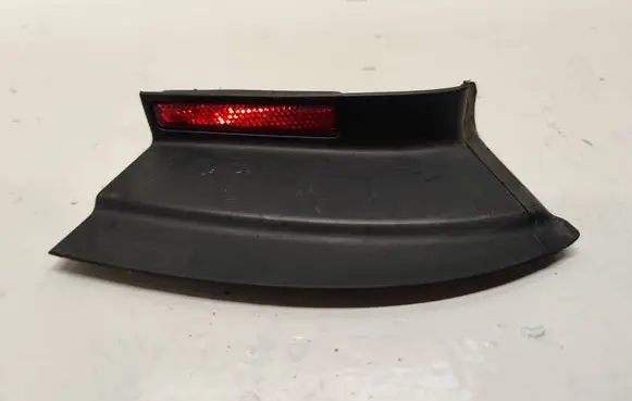 Volkswagen PASSAT B6 Rear tail light reflector 3C9945312A 27458005 3C9945100A