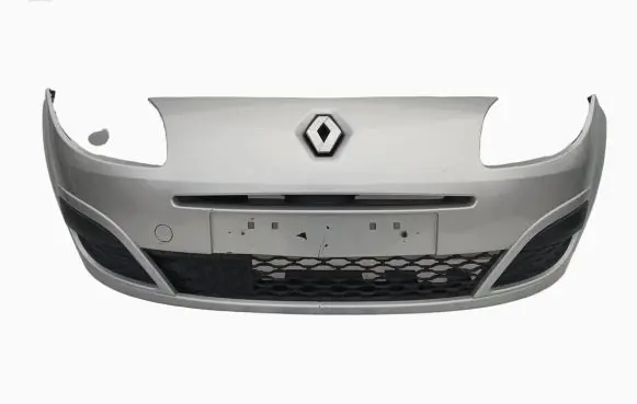 Renault Twingo II Front bumper 8200636834