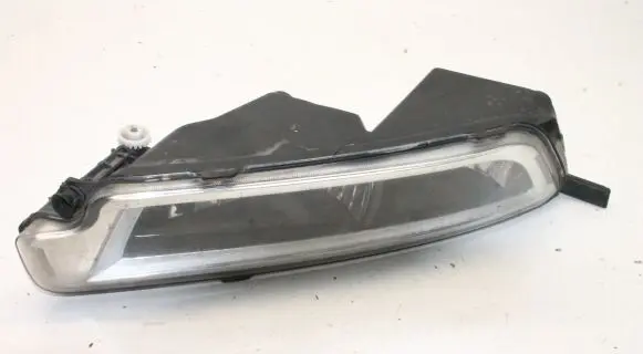 Volkswagen PASSAT B8 Front fog light 3G0941661E