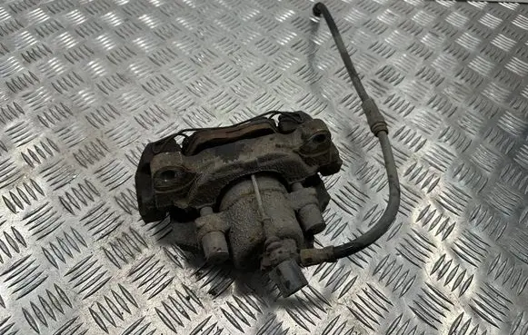 Skoda Octavia Mk2 (1Z) Front brake caliper