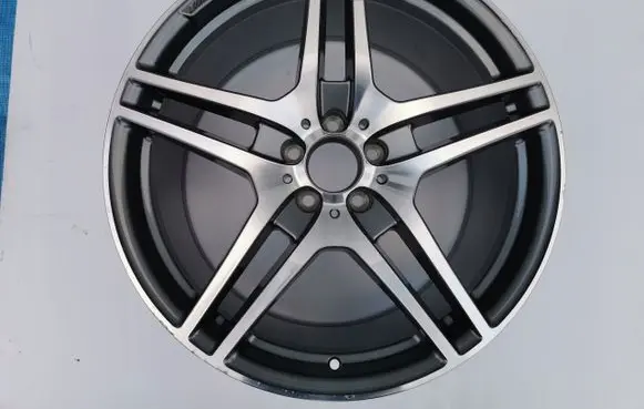 Mercedes-Benz SLS AMG R20 alloy rim A1974010302