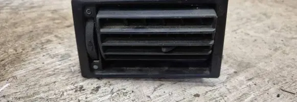 Volkswagen Transporter - Caravelle T4 Dashboard side air vent grill/cover trim 701819709A 7D1819703