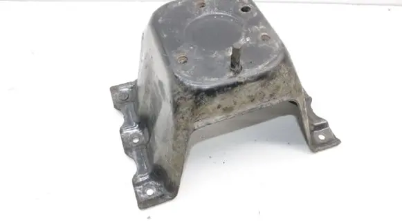 Mitsubishi Pajero Spare wheel mounting bracket 