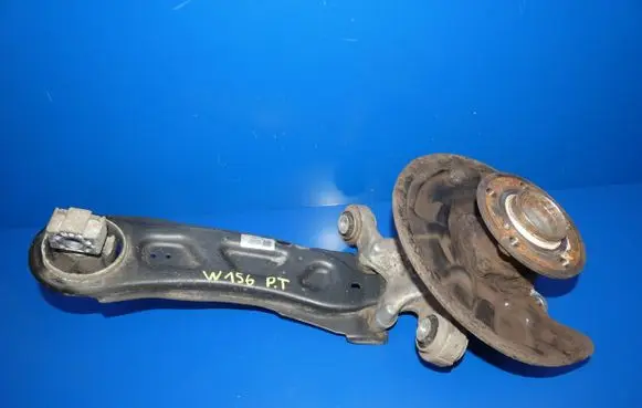 Mercedes-Benz GLA W156 X156 Stub axle 