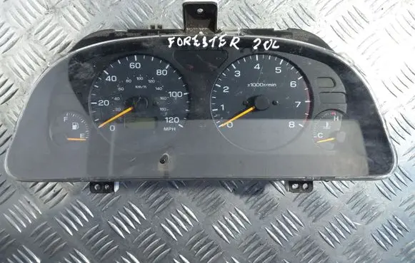 Subaru Forester SF Speedometer (instrument cluster)