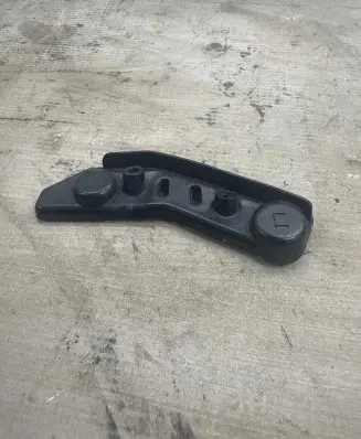 BMW X2 F39 Front bumper mounting bracket 7428995