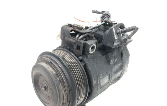 Ford Focus Air conditioning (A/C) compressor (pump) F1F1-19D629-HB