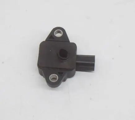 Tesla Model S Airbag deployment crash/impact sensor 100527500A