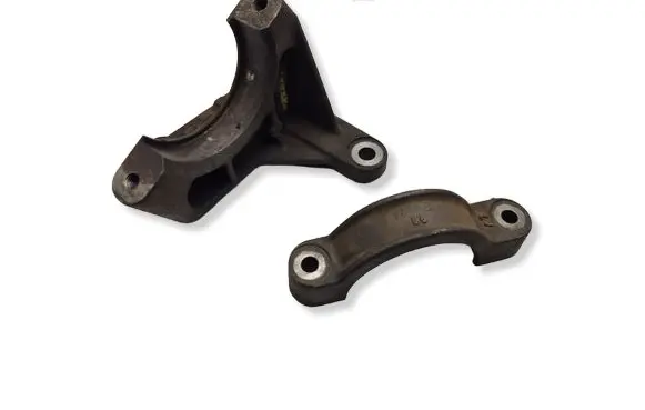 Volvo V70 Driveshaft support bearing bracket 30711363