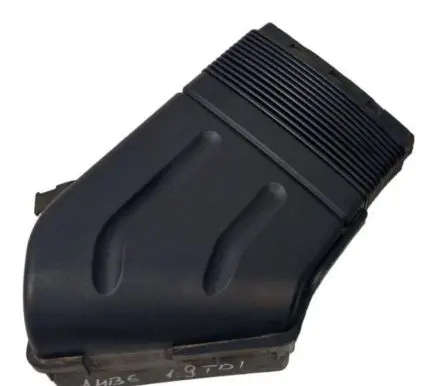 Audi A4 S4 B6 8E 8H Air intake duct part 8E0129617D