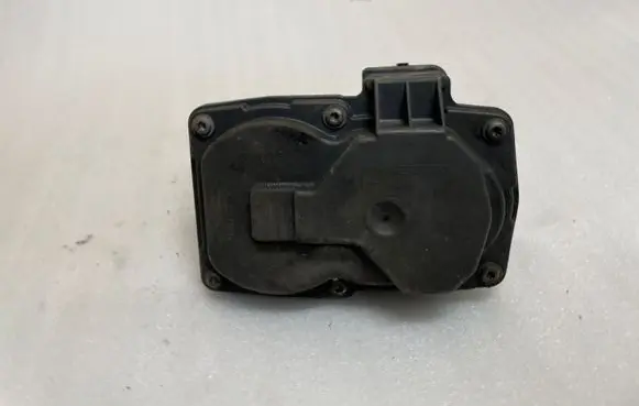 Skoda Octavia Mk3 (5E) Intake manifold valve actuator/motor 5Q0253691H