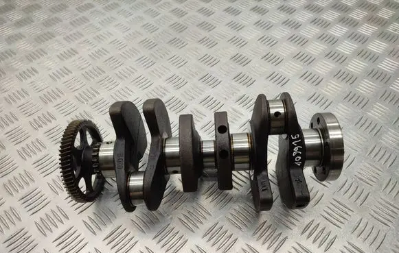 Volkswagen Polo V 6R Crankshaft 03D103305 CGP