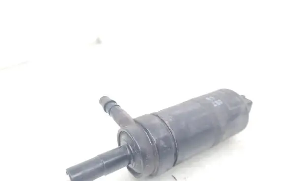 Iveco Daily 3rd gen Headlight washer pump 0392040019