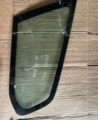 Ford Focus Rear side window